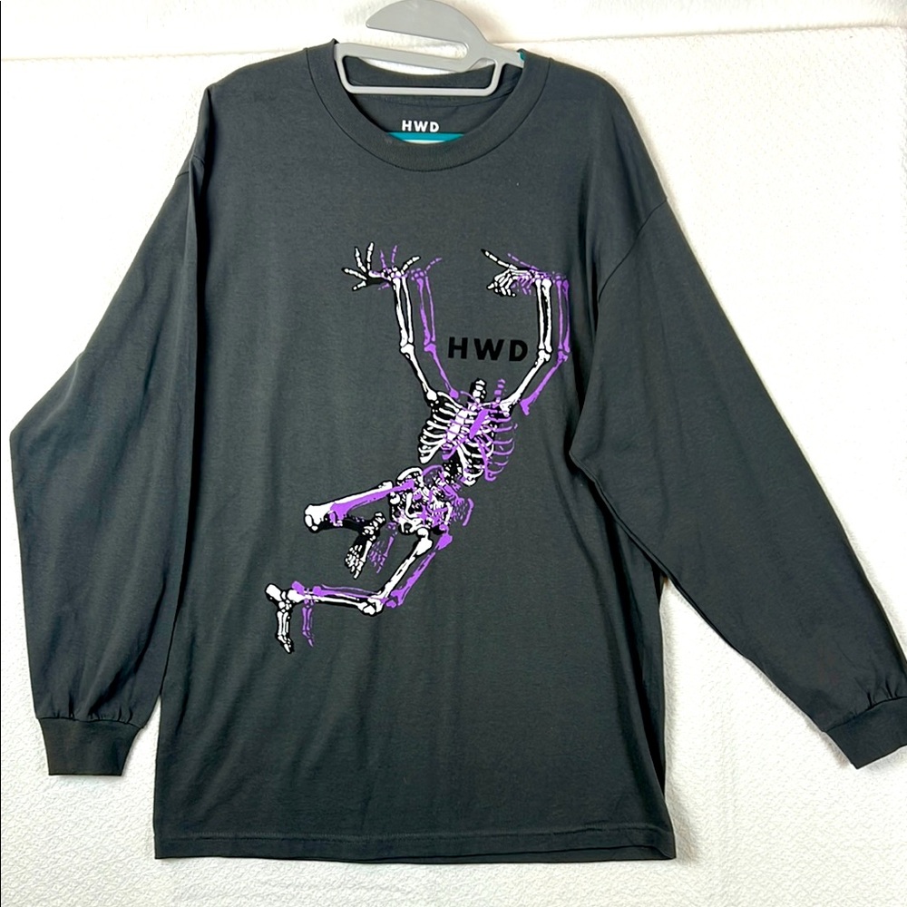 HWD Skeleton Graphic Long Sleeve T-Shirt Sz. L HALFWAY DEAD new Cotton gray